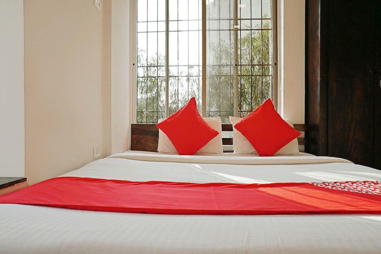 Oyo 12227 Resonare Baner Pune