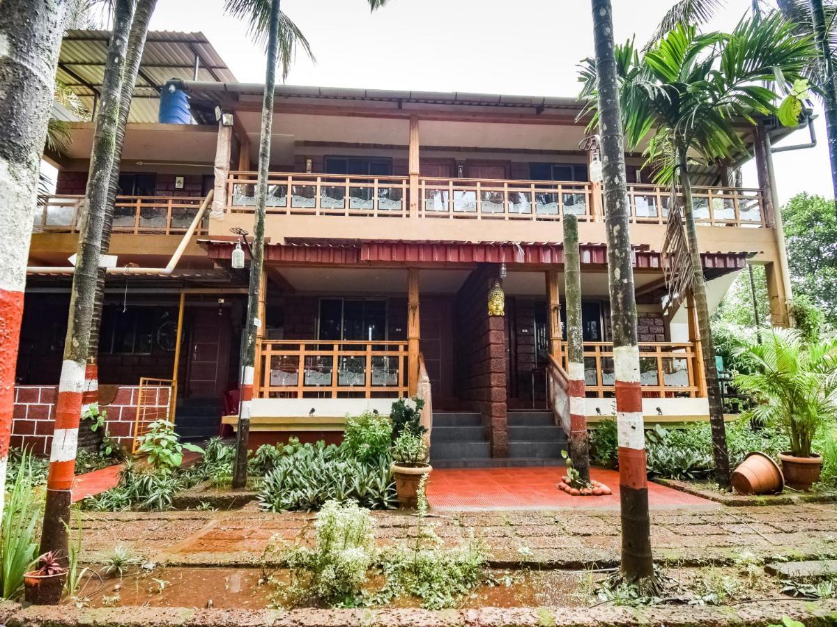 Oyo 12227 Resonare Baner Hotel Pune